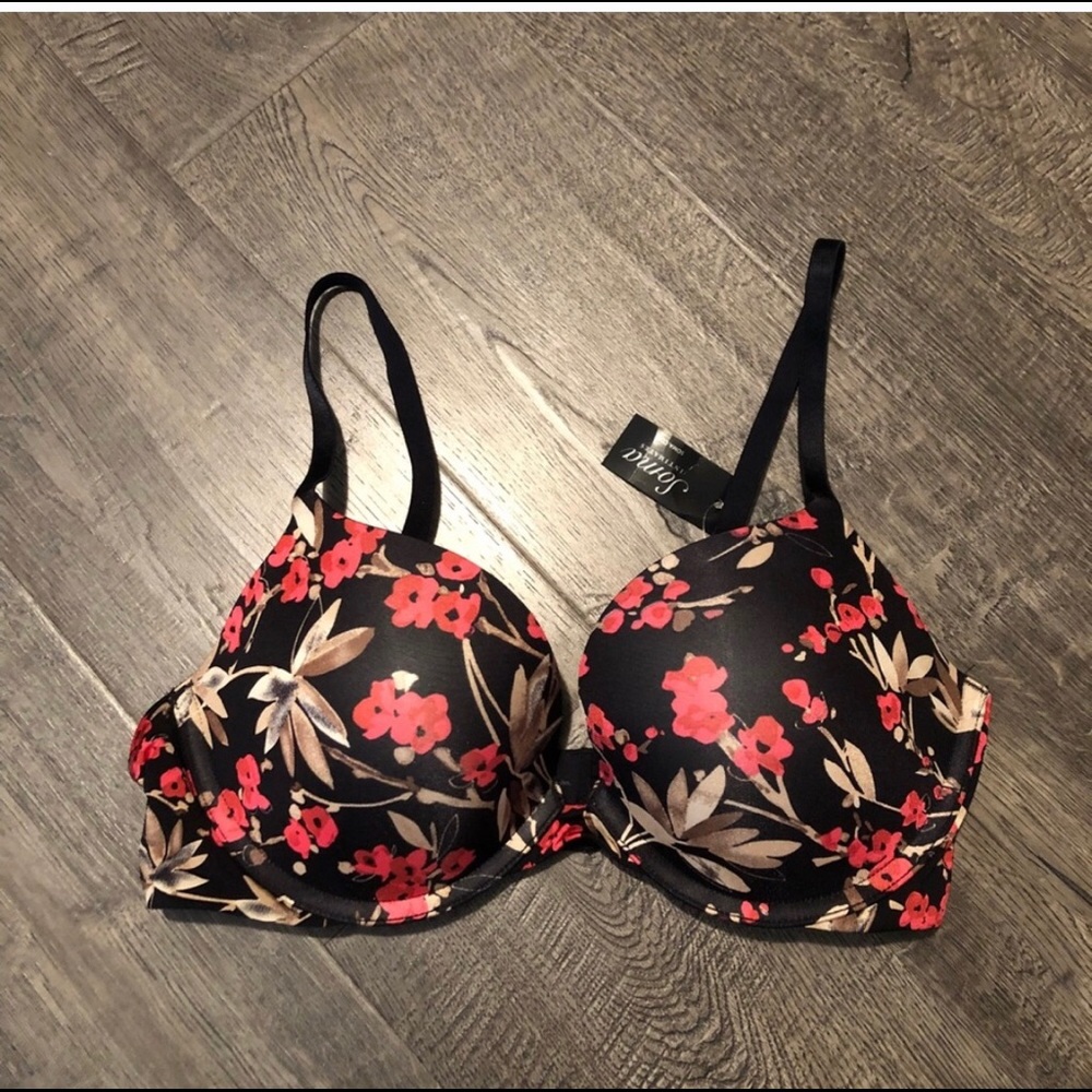 NWT SOMA plunge push up bra 34C but fits like 34B
